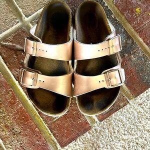 Girls Rose Gold Birkenstock sandals size 31